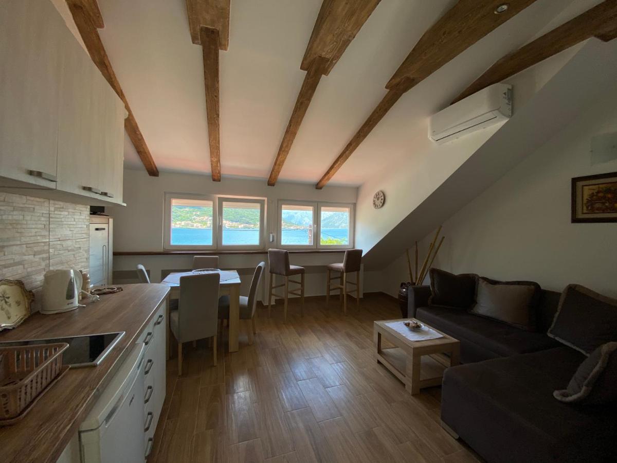 Sunny Bay Apartments Kotor Exterior photo